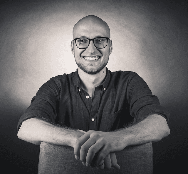 Oskar vouches for lingonook